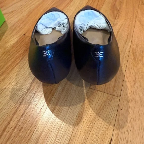 Sam Edelman Kitten Heel Pumps - Picture 4 of 5